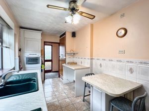 Photo 14- click for photo gallery